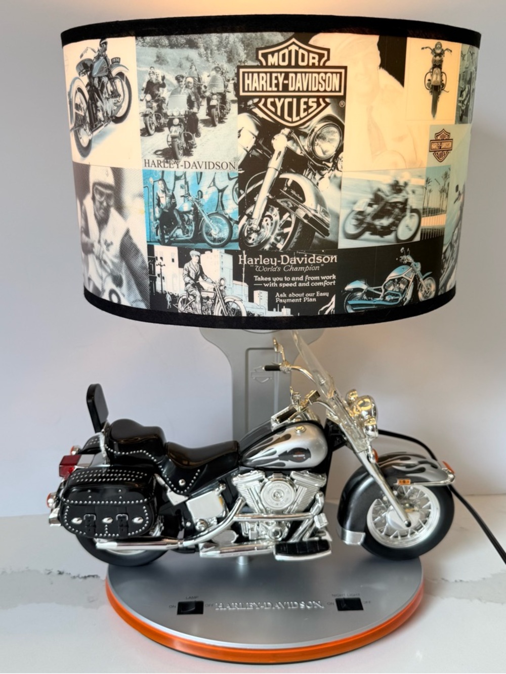 Harley Davidson Heritage Softail 2004 Lamp Lights Sound Works Rare Blue Shade